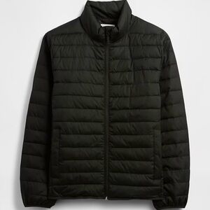 GAP Men's Black Puffer Jacket